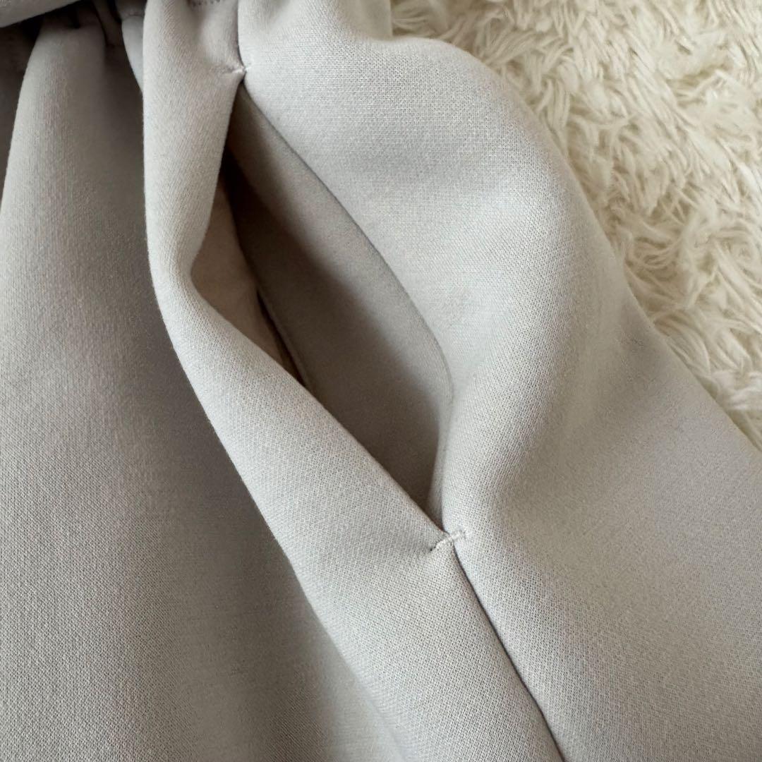 完売品✨極美品✨2024AWビアズリー ダンボールギャザーコート ロングコート