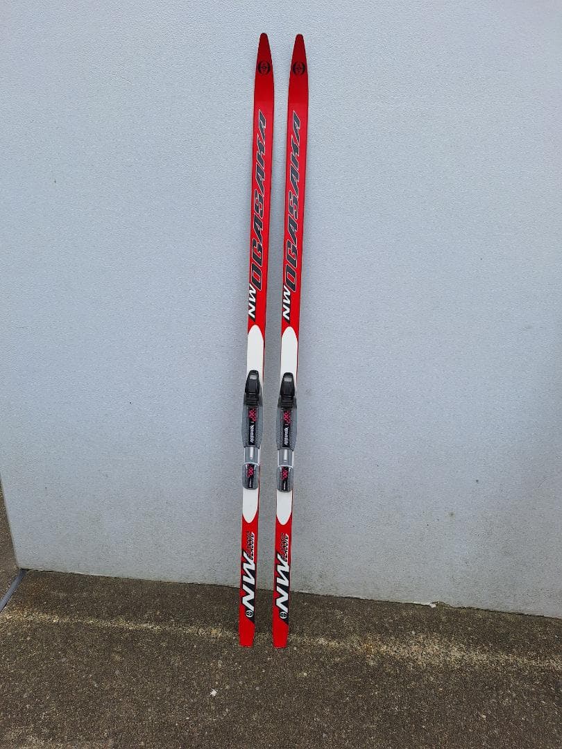 OGASAKA スキー板 レッド/ホワイト ウロコ板