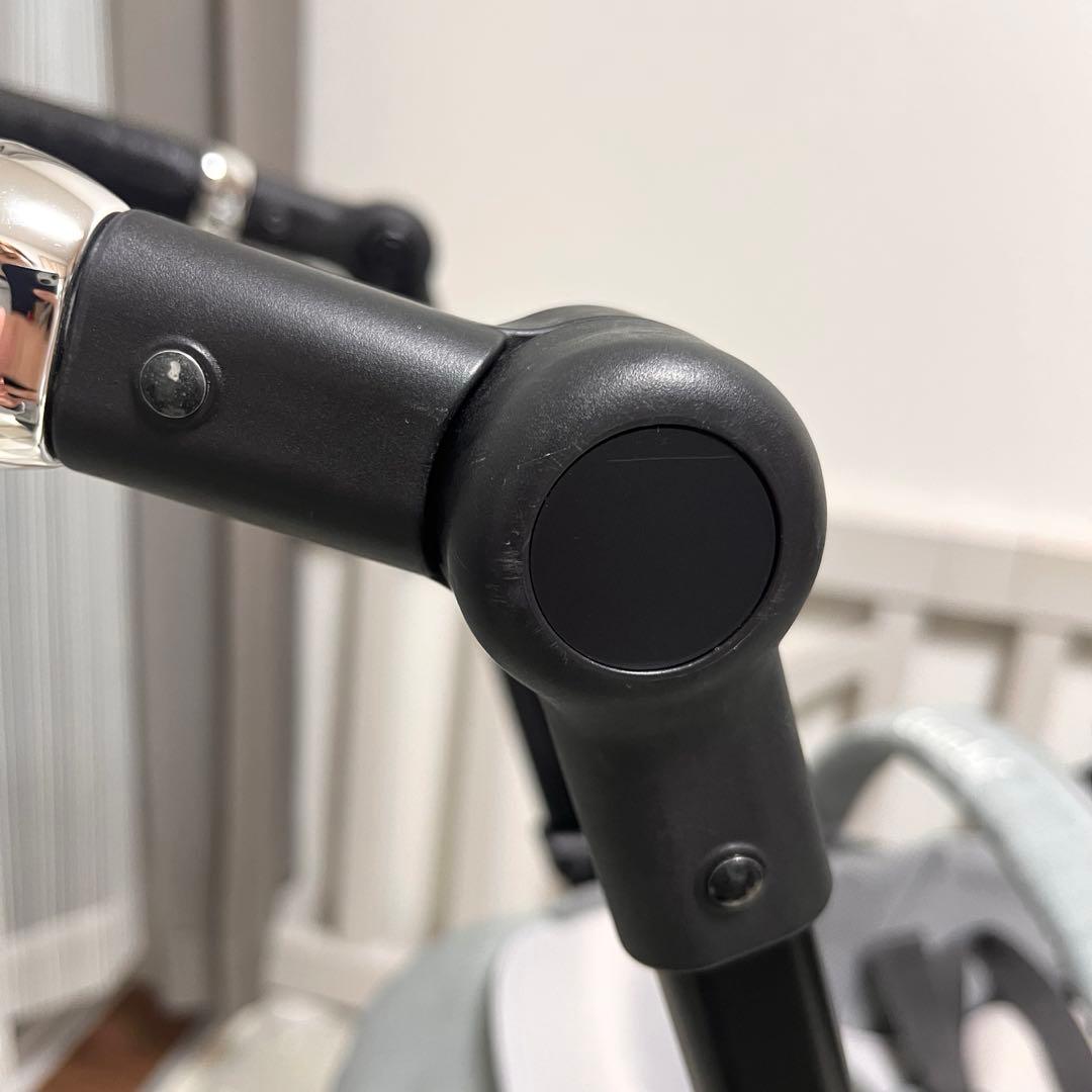 Combiベビーカー　スゴカルminimo