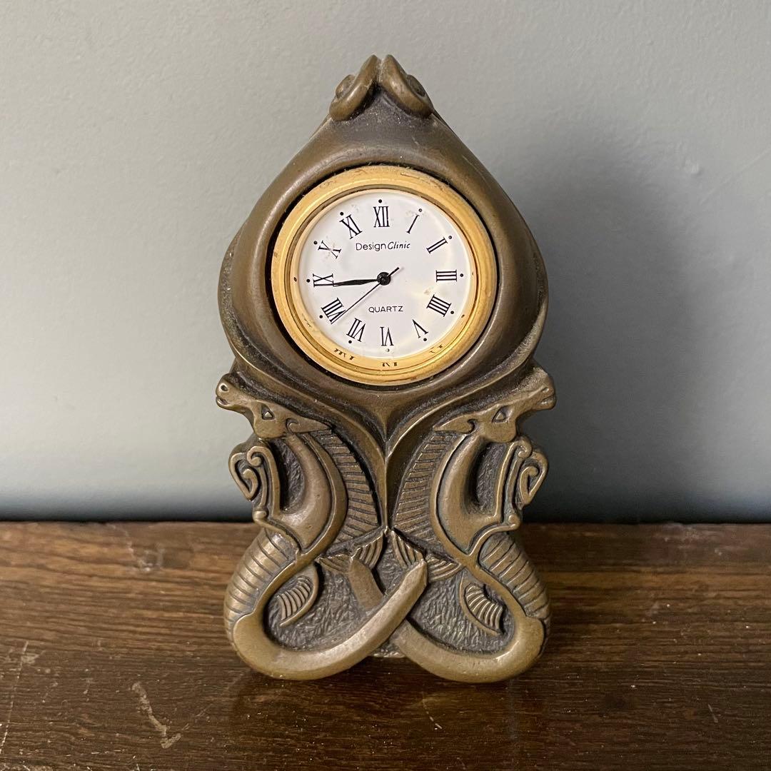 DESIGN CLINIC /幻獣モチーフのデザイン時計