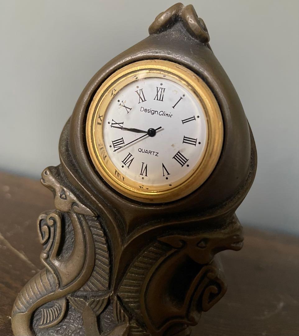 DESIGN CLINIC /幻獣モチーフのデザイン時計