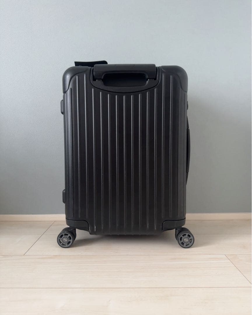 リモワ　サルサ　35L マットブラック