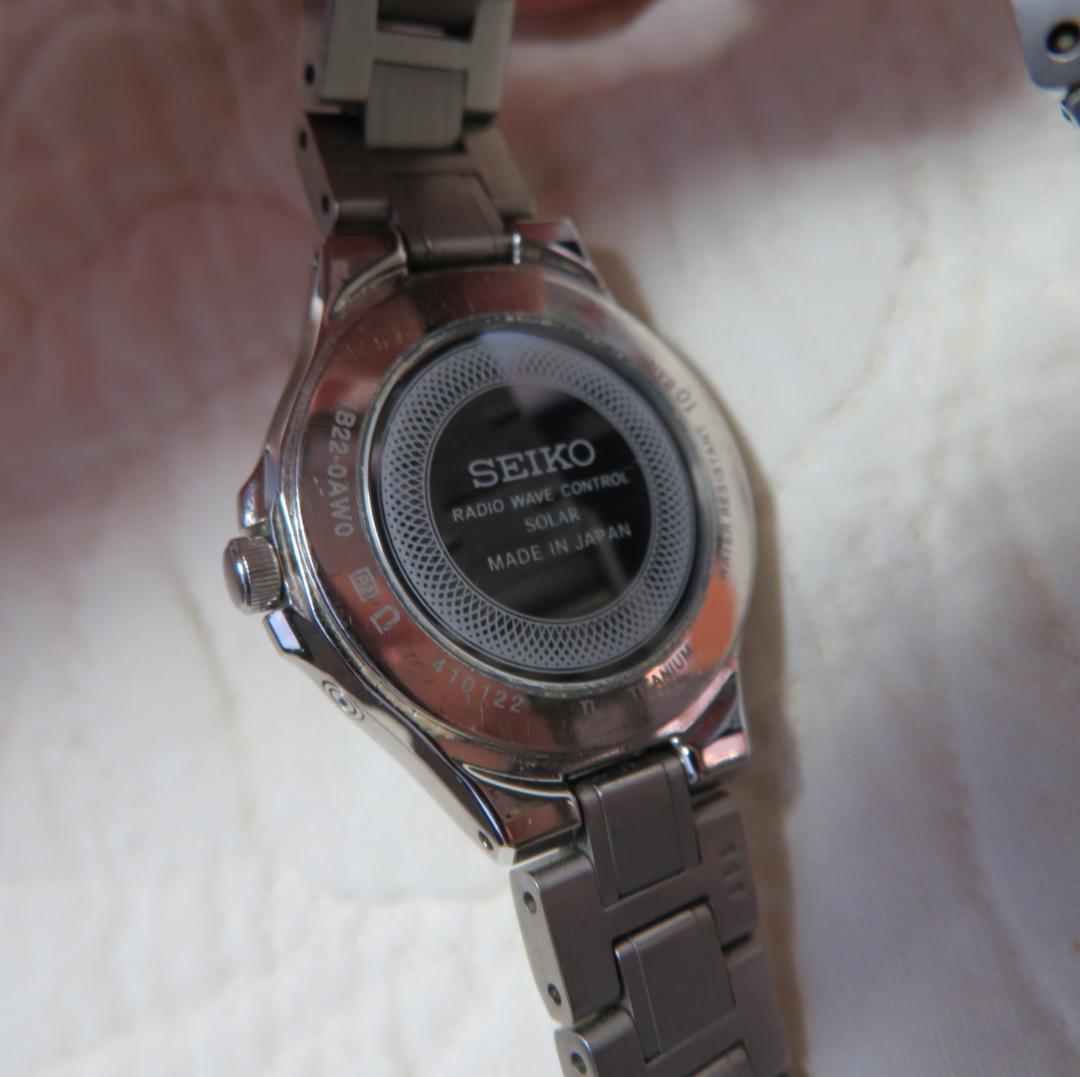 セイコー　エクセリーヌ　SWCW033　チタン　ソーラー電波時計