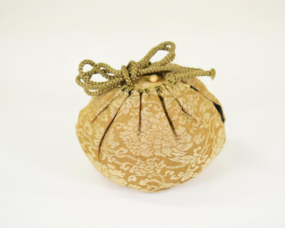 初出 玄々斎 瀬戸 蓋付茶入 茶道具 仕覆付 三重共箱入