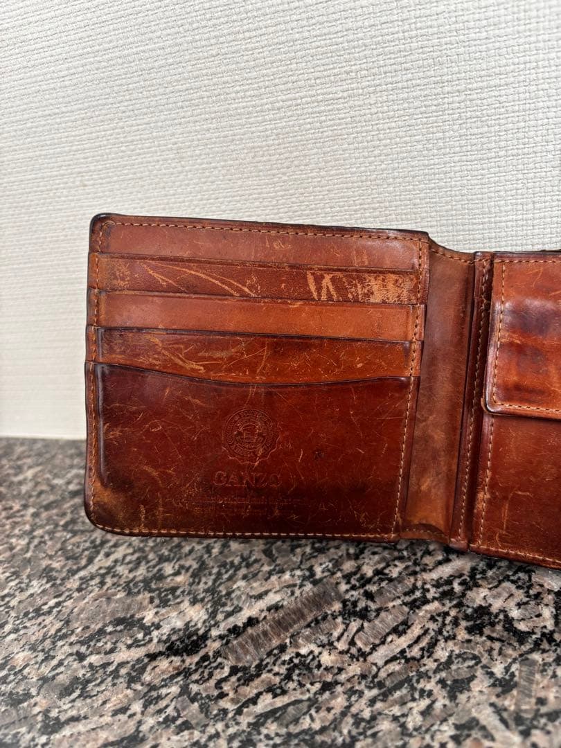 GANZO ガンゾ CORDOVAN (コードバン) 小銭入れ付き二つ折り財布