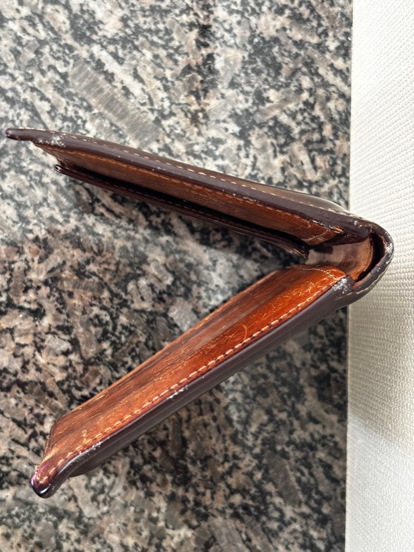 GANZO ガンゾ CORDOVAN (コードバン) 小銭入れ付き二つ折り財布