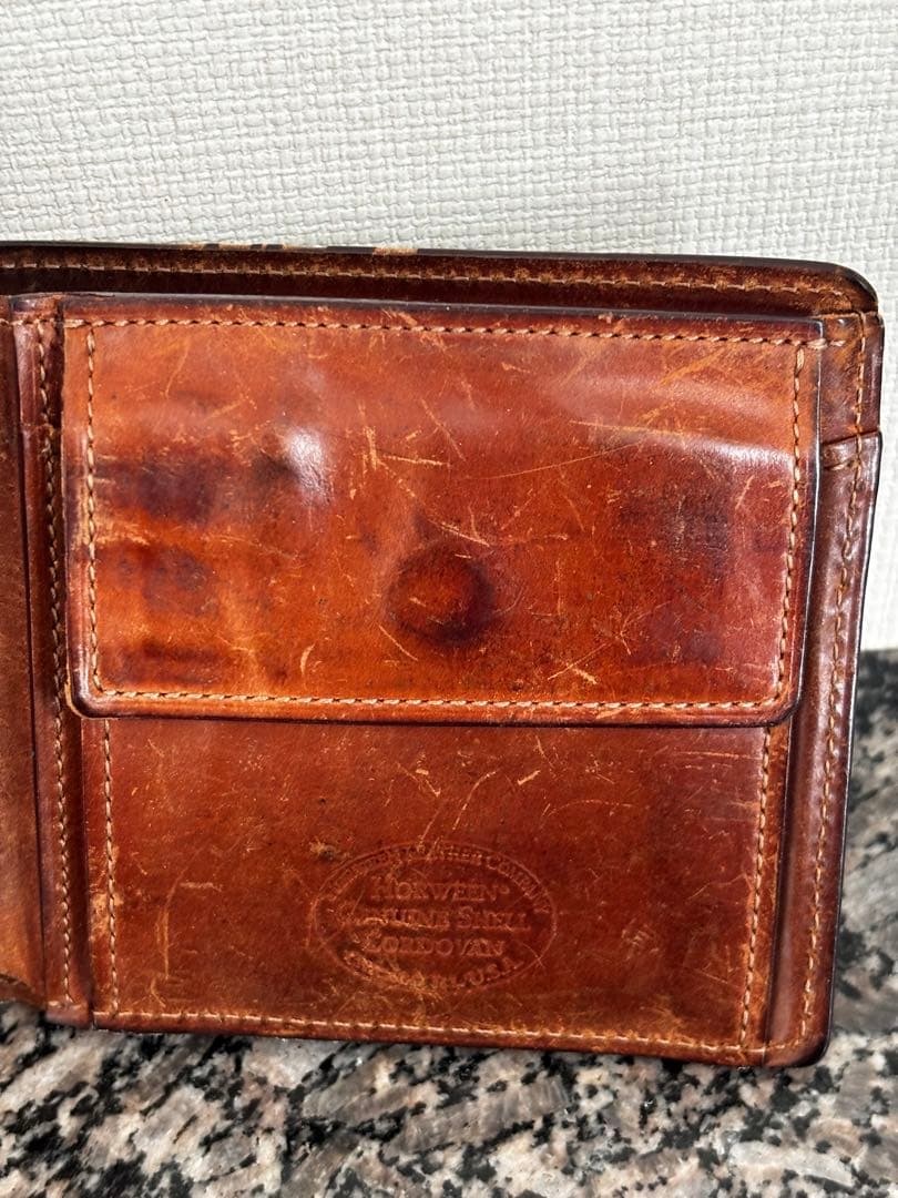 GANZO ガンゾ CORDOVAN (コードバン) 小銭入れ付き二つ折り財布