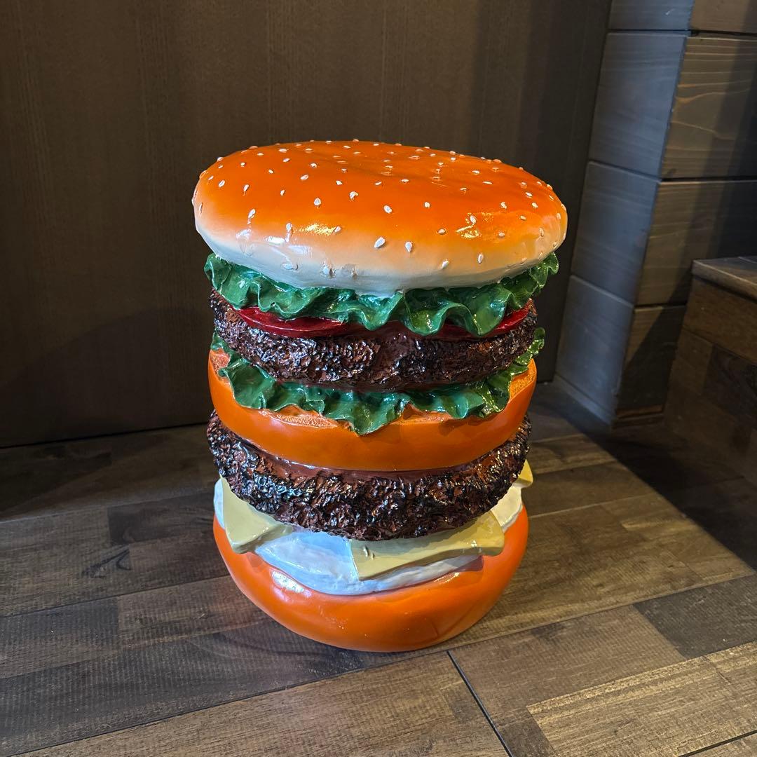 ハンバーガー型スツール