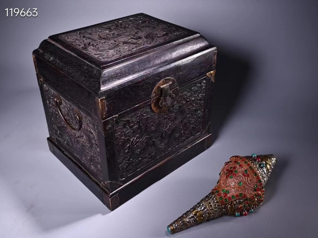 中国古美術・蔵伝工芸・花糸モザイク宝石・天然サザエ包銀 法螺法器・置物・文房具