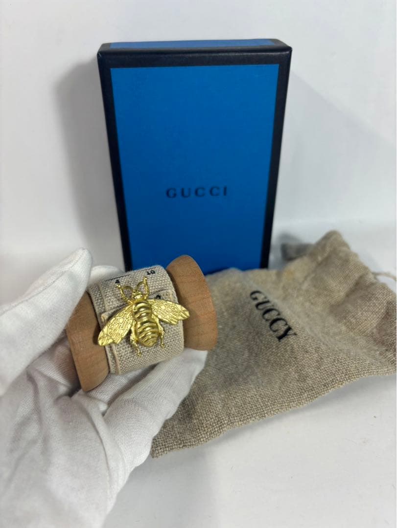GUCCI ハチ　Bee 布　メジャー　★レア物★未使用品★　グッチ