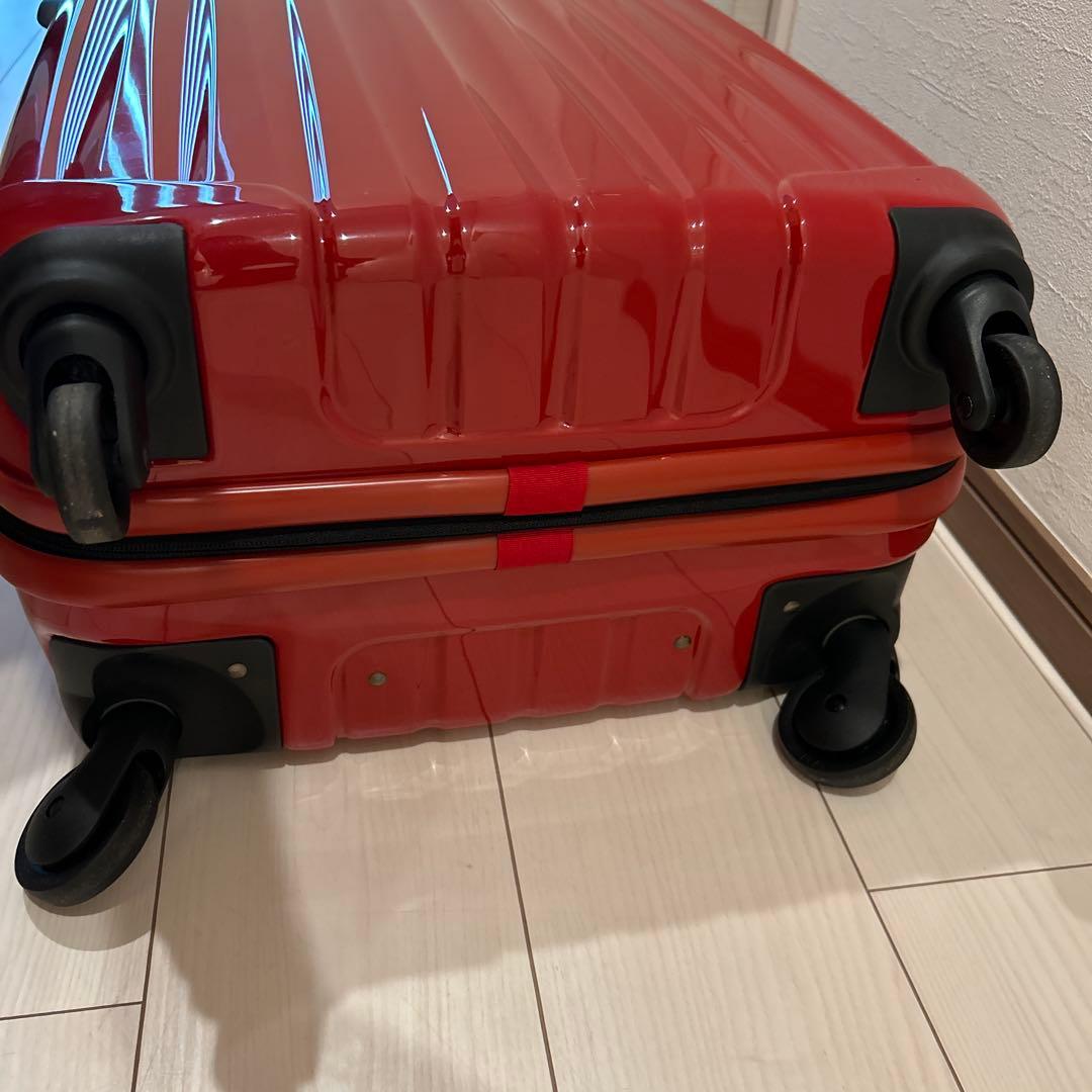 未使　展示品　Samsonite サムソナイト　キャリーケース　ハード　赤