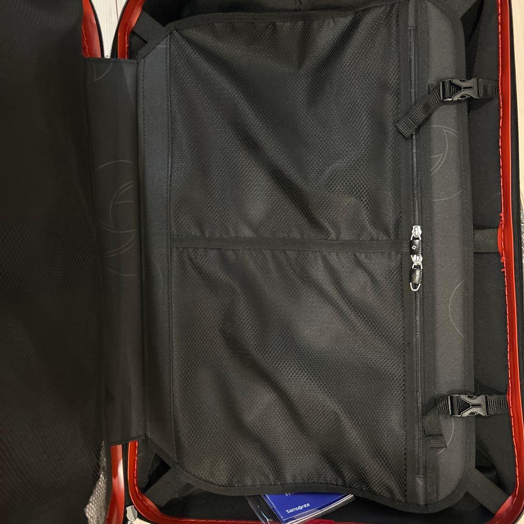 未使　展示品　Samsonite サムソナイト　キャリーケース　ハード　赤