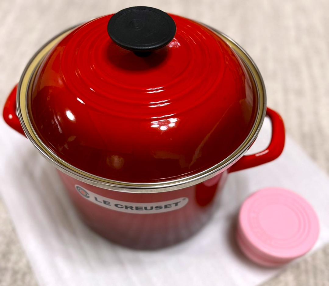 ●未使用●ル・クルーゼ　鍋 ストックポット 5.7L 　チェリーレッド赤 両手鍋