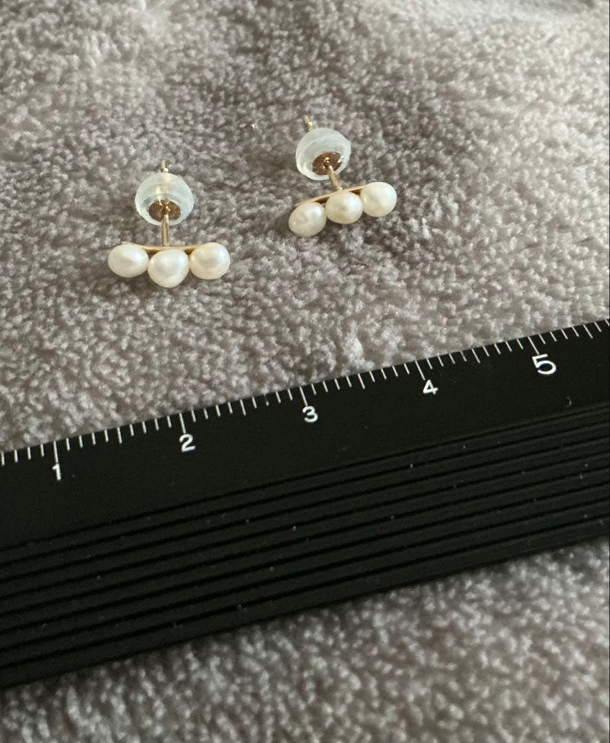 神保真珠　3連パールピアス　天然生活