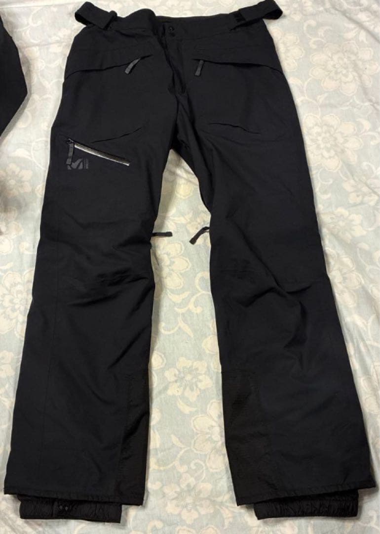 MILLET スキー　スノーボードパンツ