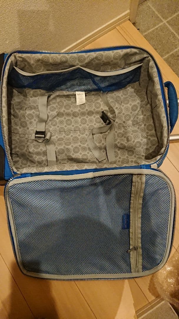 kipling スーツケース キャリーバッグ　 機内持ち込み可