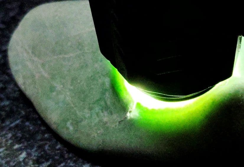 ★翡翠原石★糸魚川硬玉【上質海石・269ｇ】