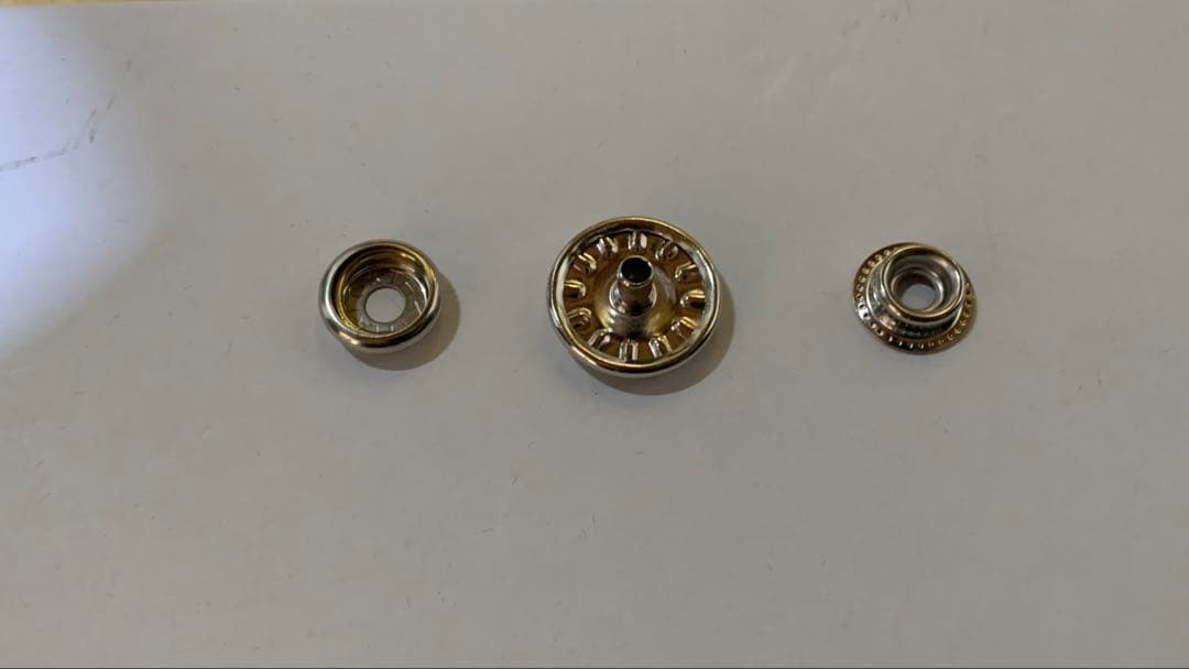 naoyahena7　ボタン100セット