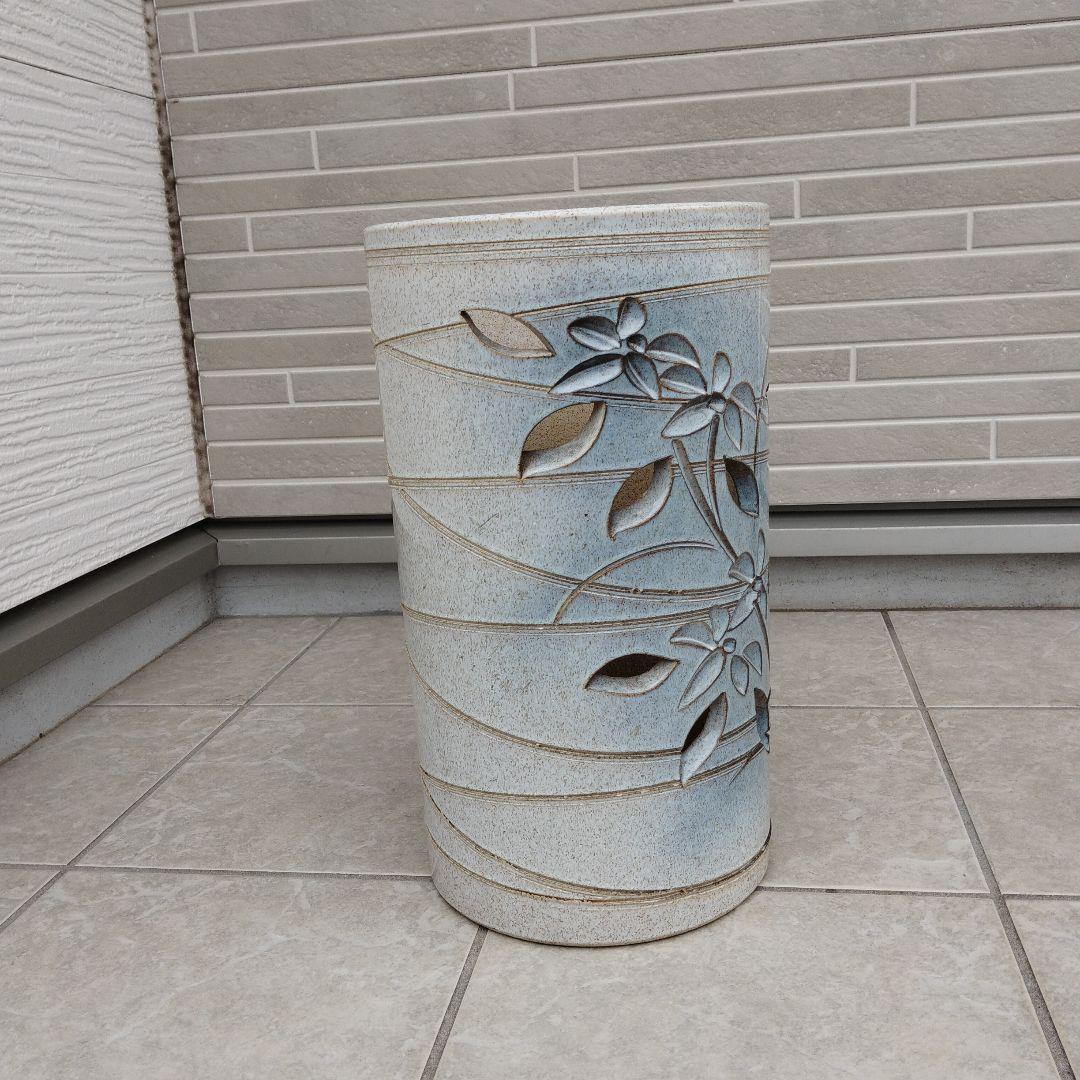 信楽焼 和風 おしゃれ 傘立て 陶器 かさたて インテリア 白唐草傘立て