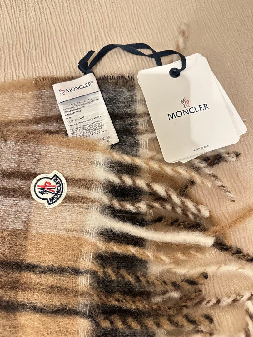 【タグ付き新品未使用】MONCLER マフラー