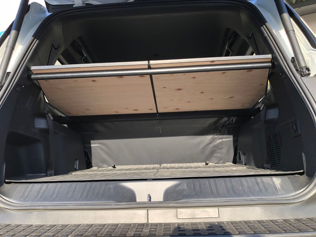 なべぃ　ランドクルーザー250 ラゲッジラック　支柱付き