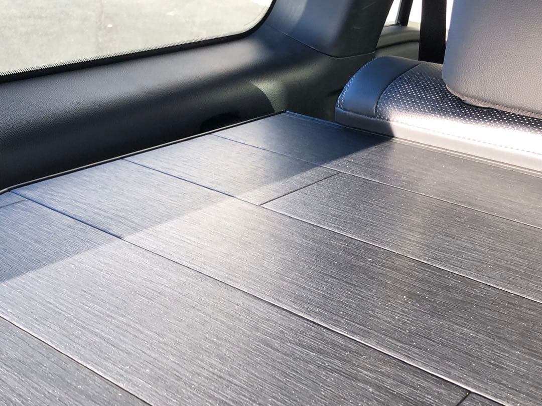 なべぃ　ランドクルーザー250 ラゲッジラック　支柱付き