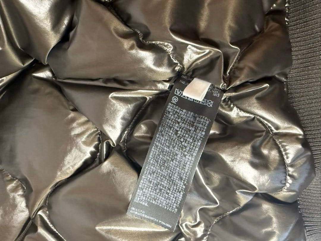 ユニクロ +J ハイブリッドダウン　オーバーサイズ MA-1 ジャケット