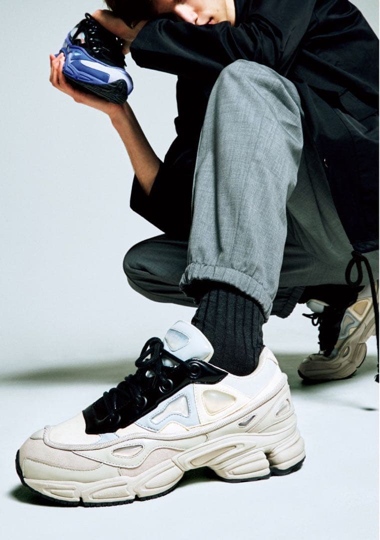 【未使用に近い】RAF SIMONS オズウィーゴ 3〈定価52,800円〉