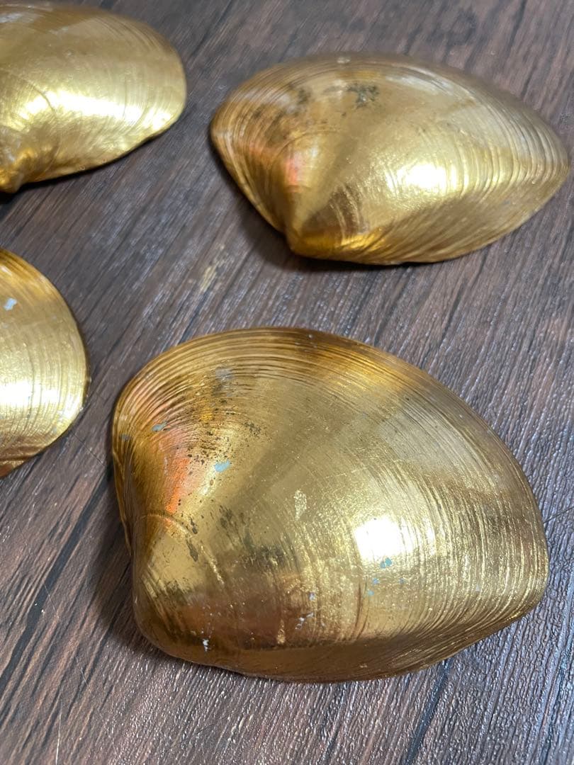 源氏物語　貝合わせ 蛤香合 天然蛤貝 金箔工芸品　源氏絵