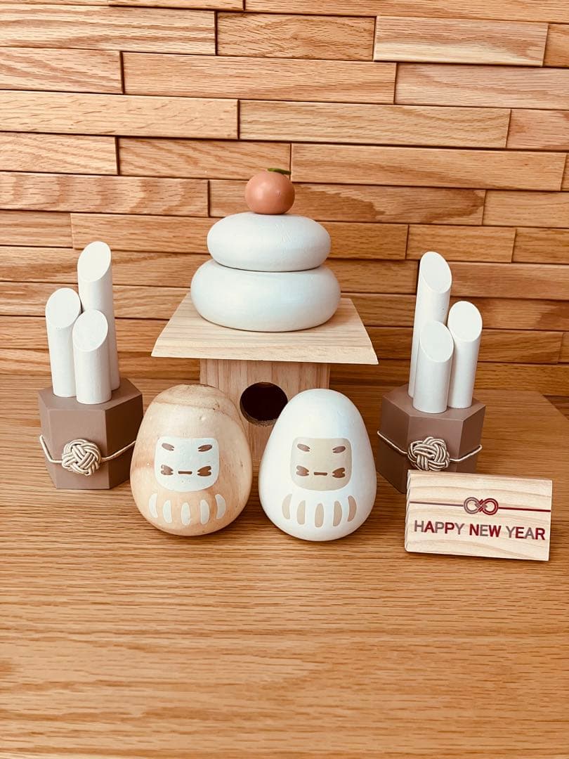 3COINS お正月飾りセット　鏡餅　門松　だるま　サリュ　お正月プレート