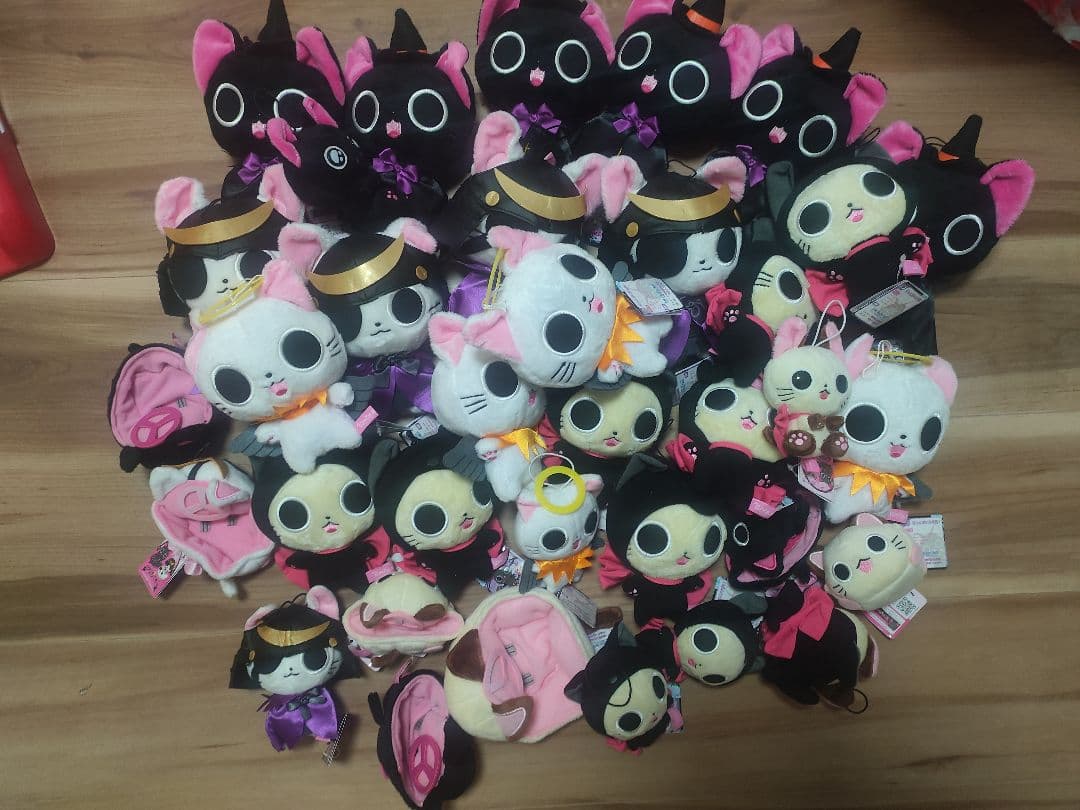 にゃんぱいあ　ぬいぐるみ　まとめ売り