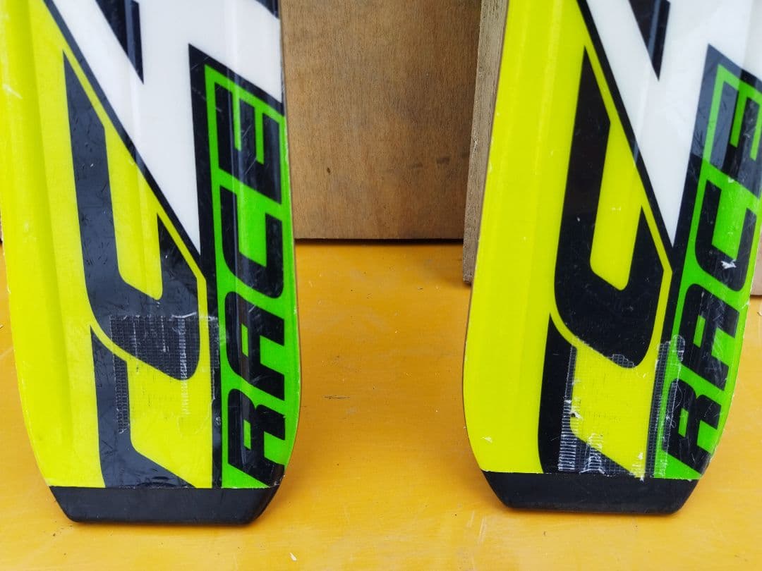 ちー　FISCHER フィッシャー　RACE スキー板バインディング付き