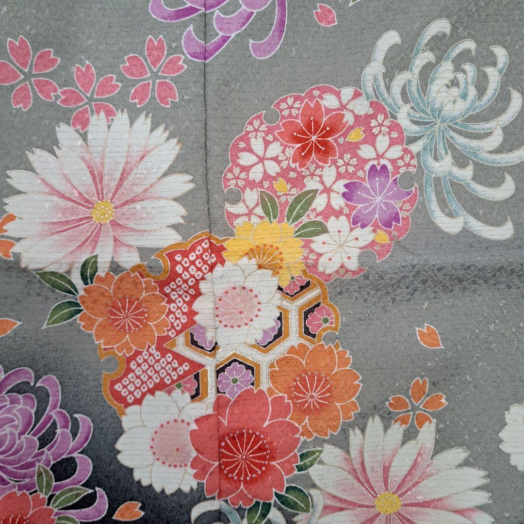専用 新品未使用 フルセット 七五三着物 七歳祝着(グレー裾黒に菊柄)