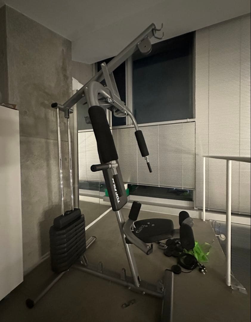 TOP FILM  GYM 多機能トレーニングマシン
