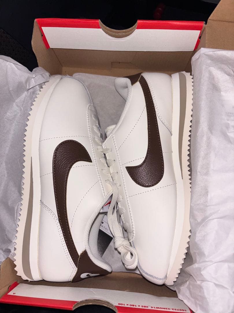 新品未使用タグ付き ☆Nike ホワイトブラウン コルテッツシューズ23.5cm