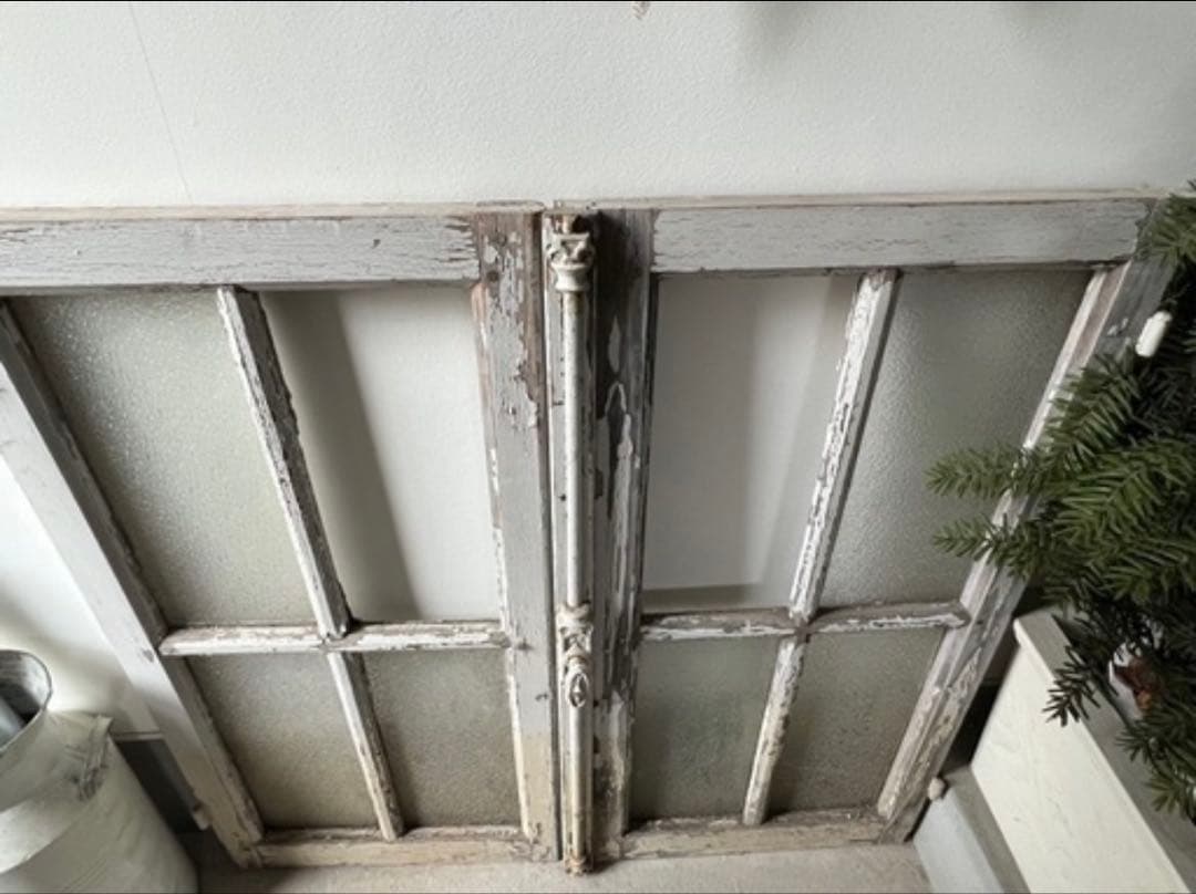 グレモン錠 アンティークウィンドウ 二枚扉 木製 ガラス入り