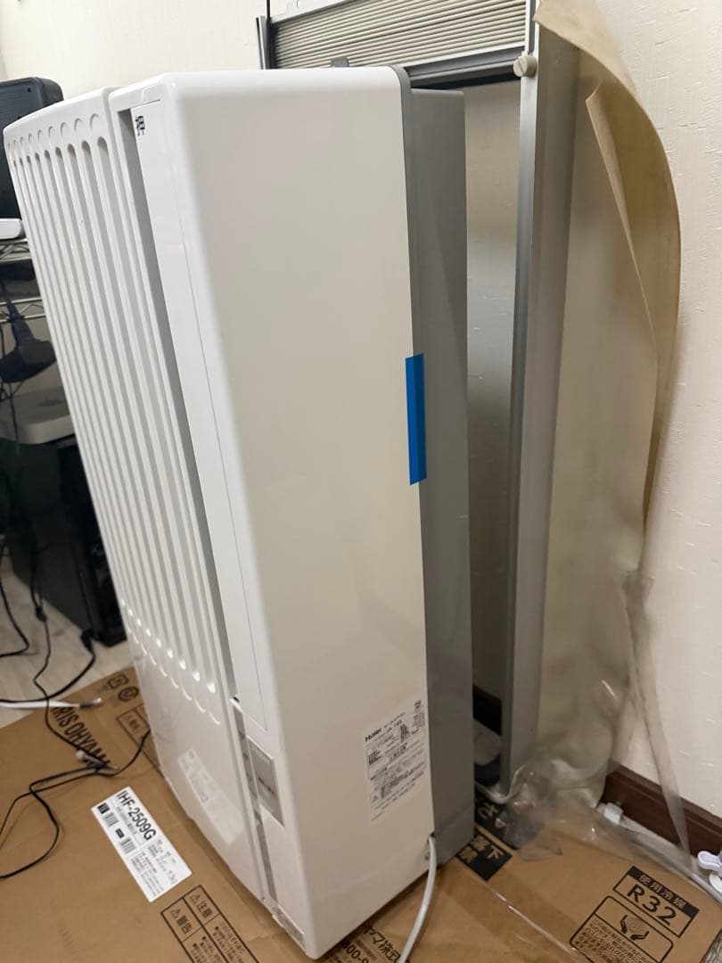 2018年製　Hier JA-16S ウィンドウエアコン