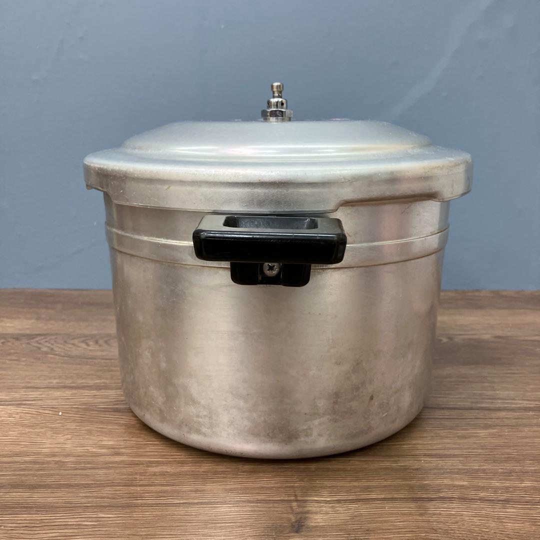 E-2 CO・OP 北陸アルミ 圧力鍋 5.5L 大容量 レトロ キッチン用品
