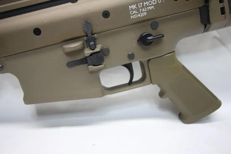 東京マルイ製　次世代電動ガン　SCAR-H　FDE　電動ブローバック