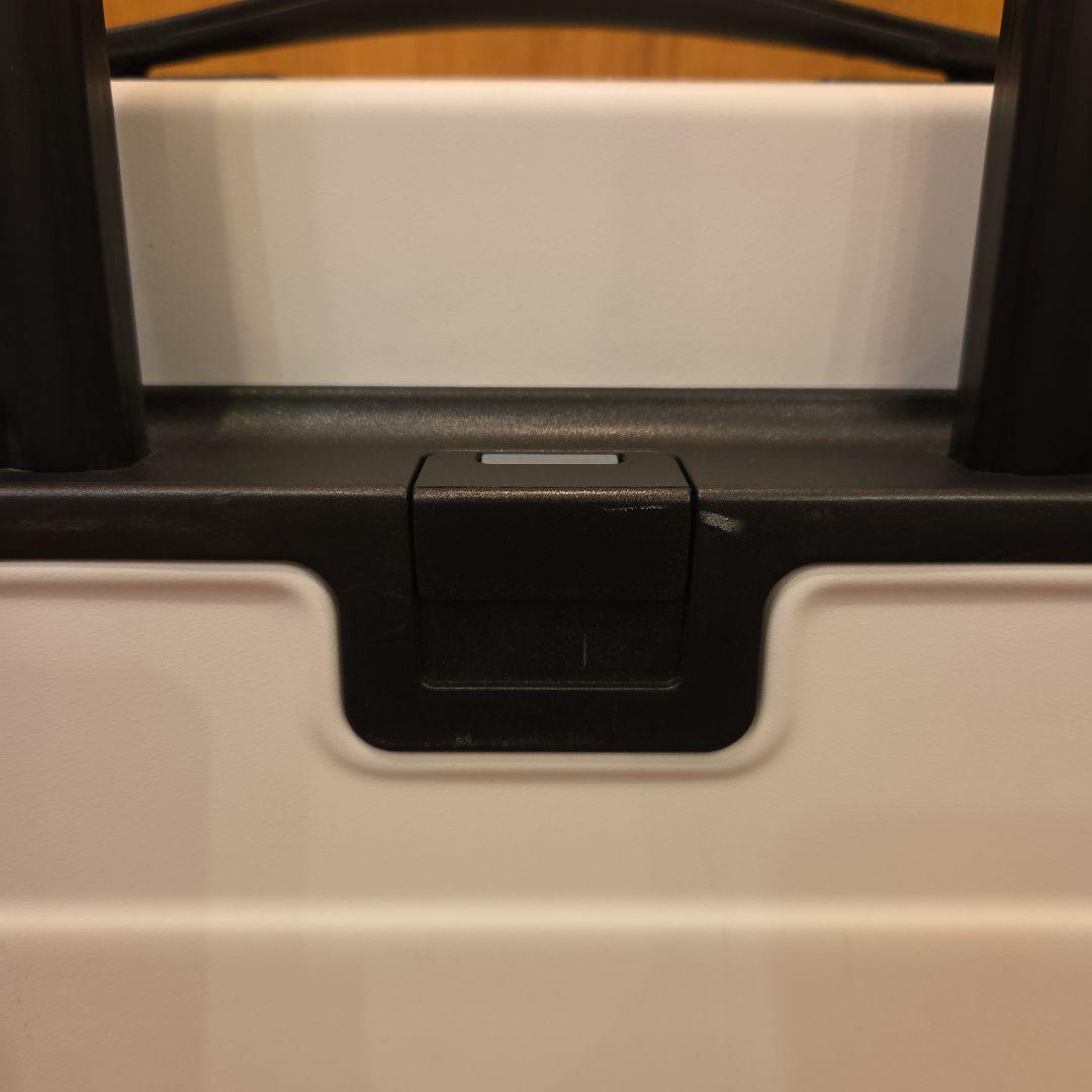 無印良品 バーを自由に調節できるハードキャリーケース 36L 白 ストッパー付