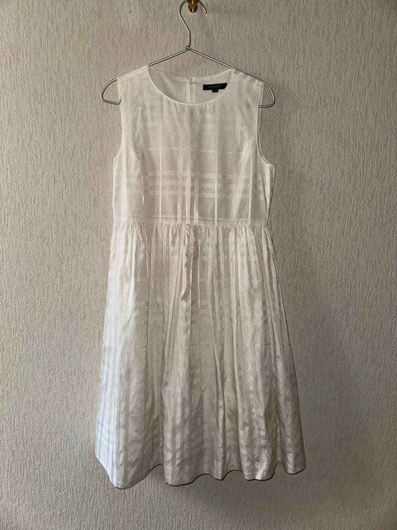 大人も可　バーバリー　ワンピース160センチ