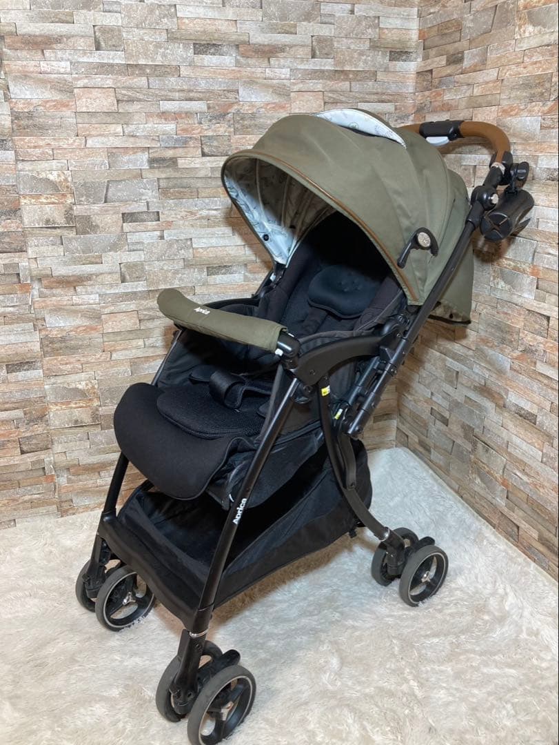 Aprica ラクーナビッテクッション　ベビーカー カーキ　レザー　アニマル