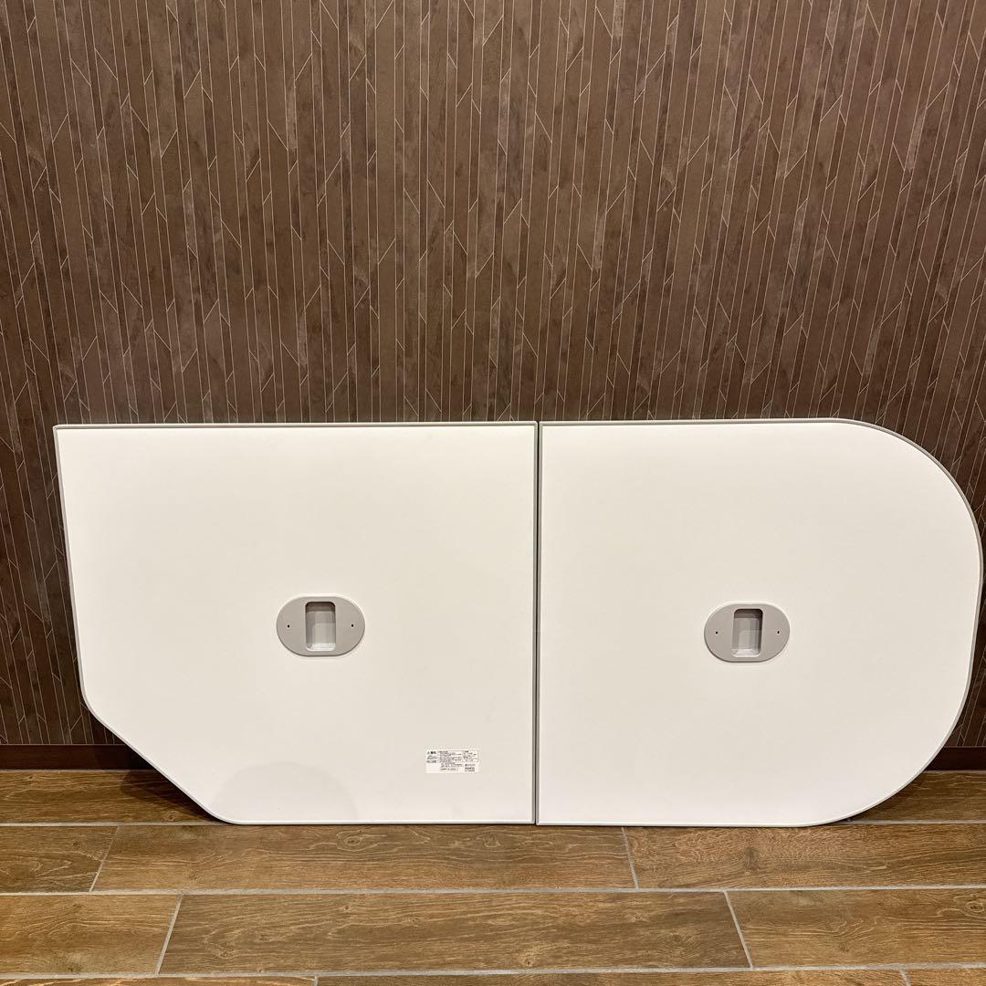 【美品】 TOTO　サザナ　風呂蓋　フタ　EKK80046WLバス用品 断熱