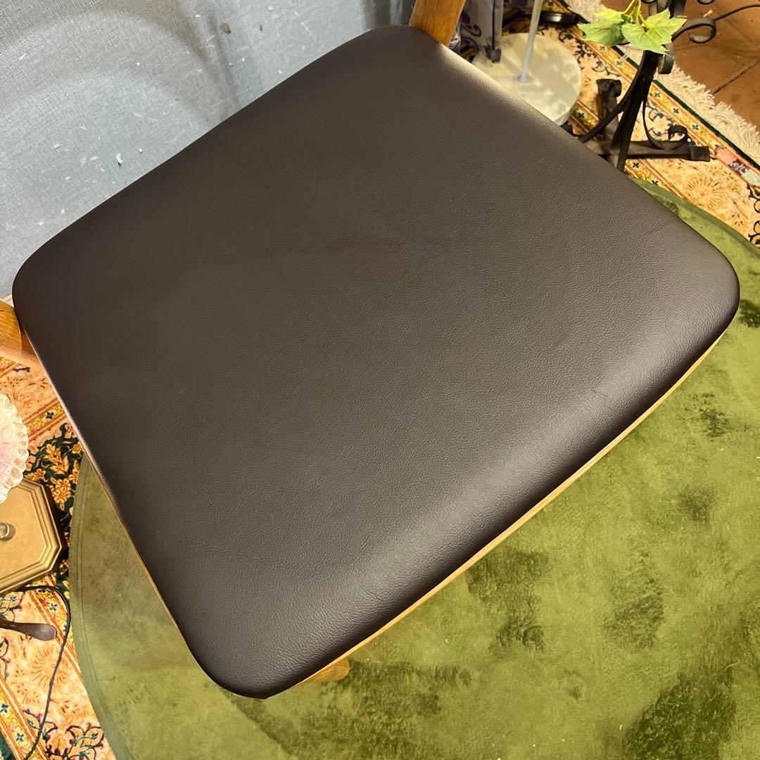 HCake:))) 　L２SOLK チェア カスタマイズ座面張り込み仕上げ