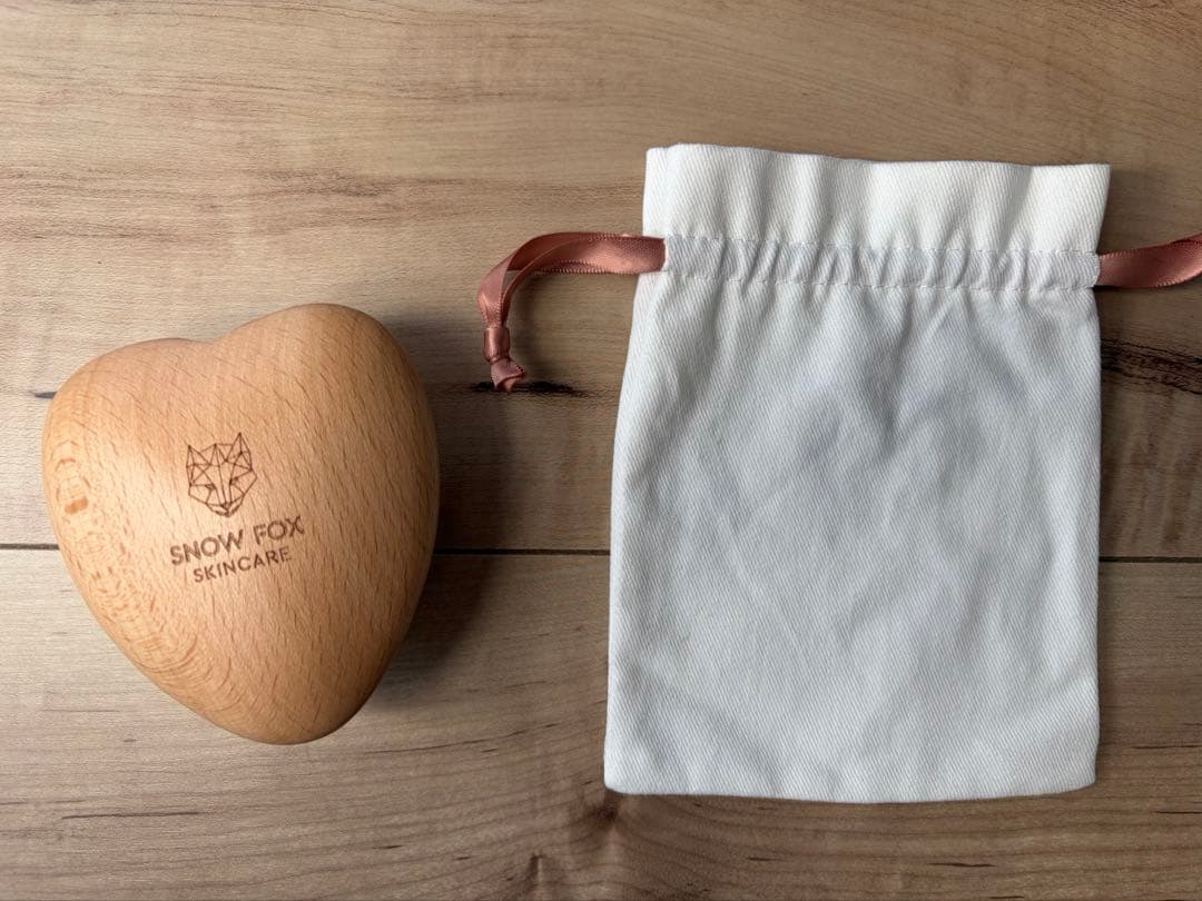 FOX スノーフォックス　カッサ　ウッドミニハート　ヘアブラシ　頭皮ケア