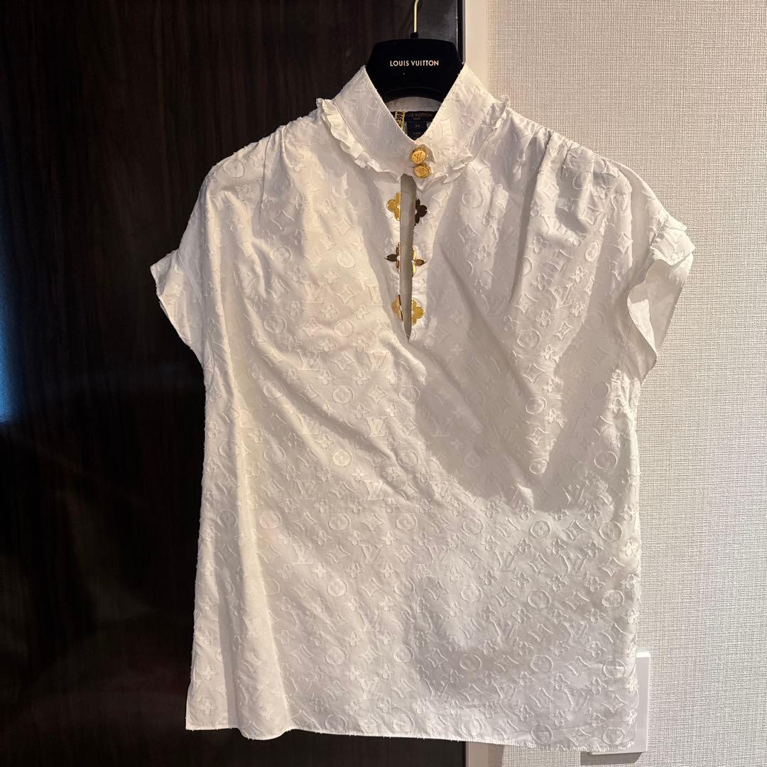 【最終値下げ】LOUIS VUITTON モノグラム ブラウス　ハンガー付き