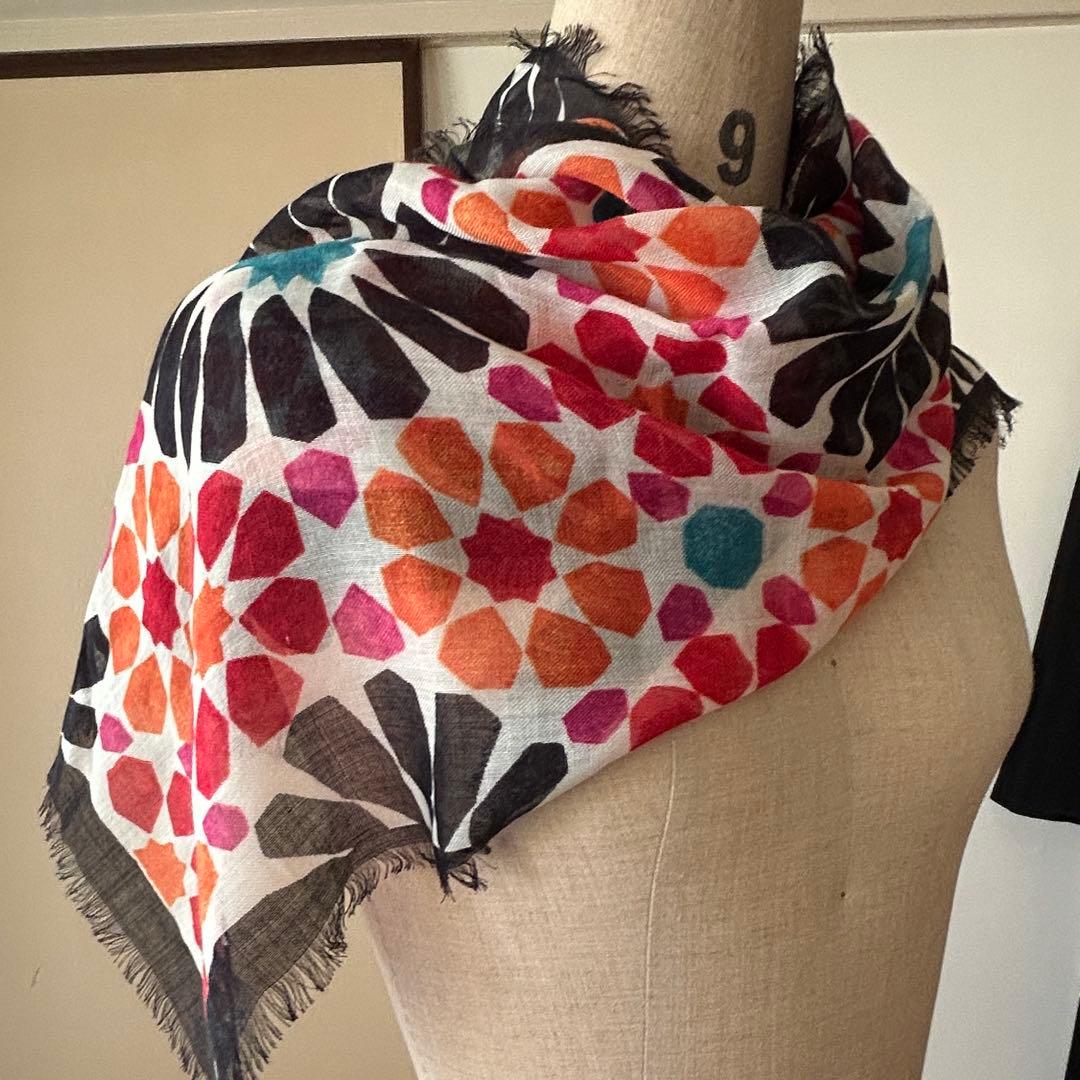 ロエベ ALANDALUS カシミヤsilkのロングスカーフ未使用タグ付き