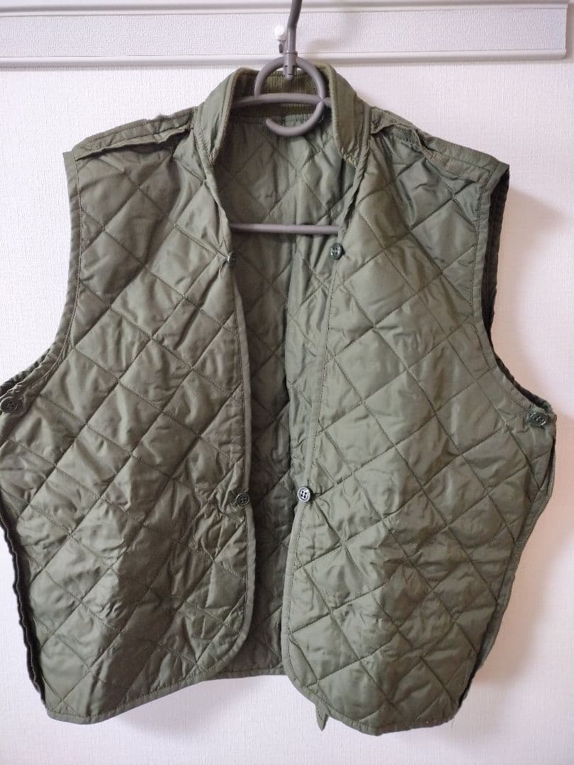 【を】陸上自衛隊・防寒戦闘外被・Lサイズ