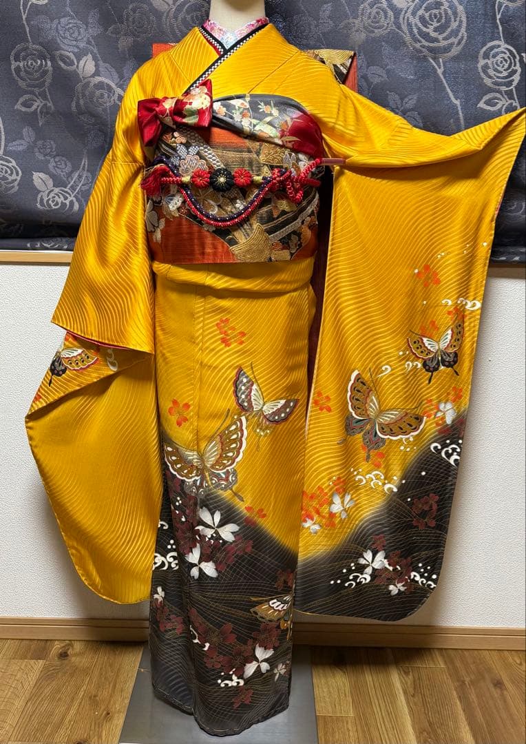 正絹振袖2着（赤系＆黄色系）★フルセット★金彩