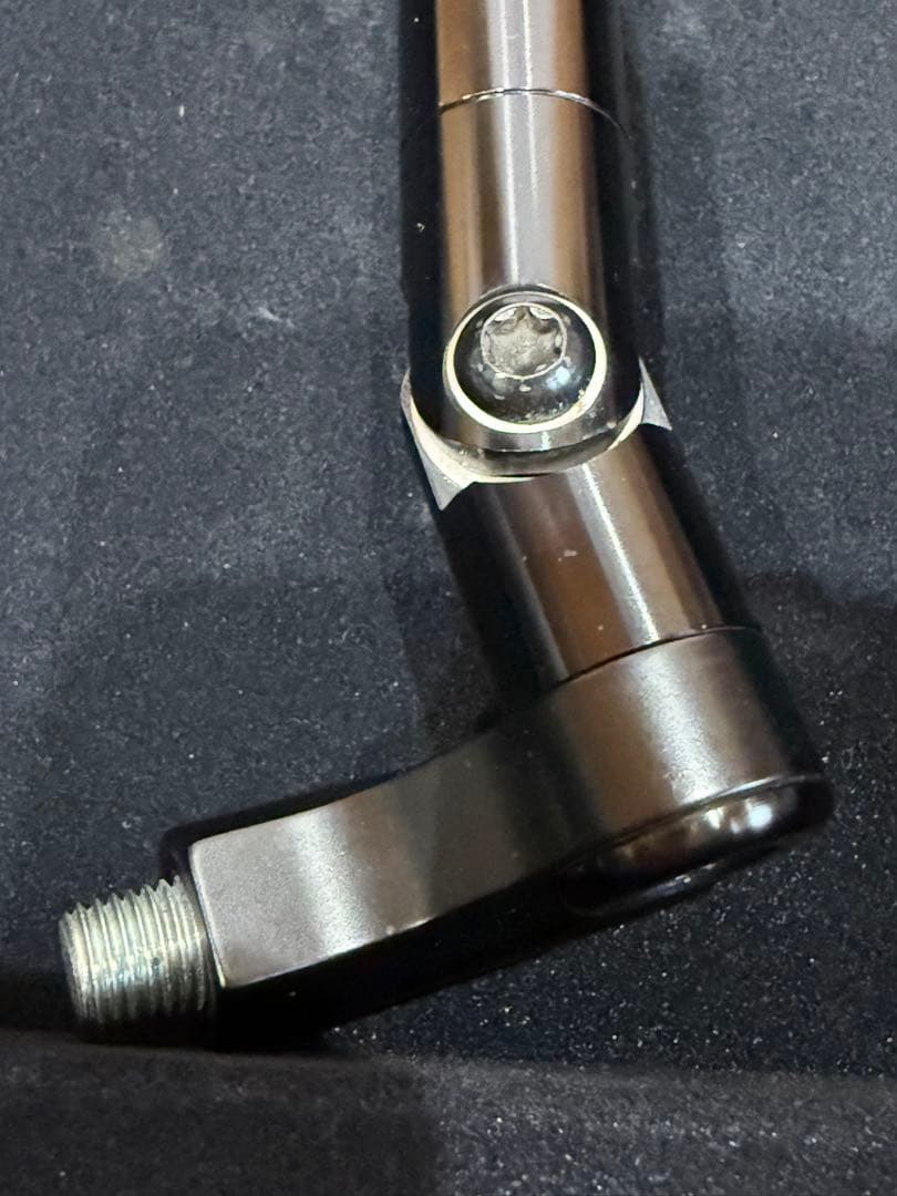 ころやつ様 リゾマ ミラー